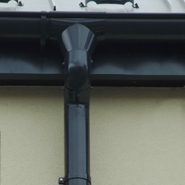 Воронка желоба сливная 130 мм 